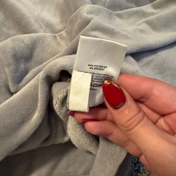 Express velour sweater - Picture 3 of 4